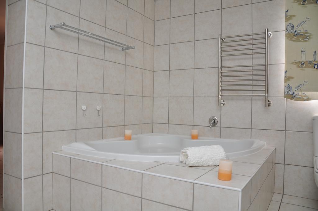 Whispering Whale Hotel Jacobs Bay Quarto foto