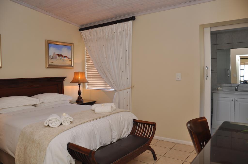 Whispering Whale Hotel Jacobs Bay Quarto foto